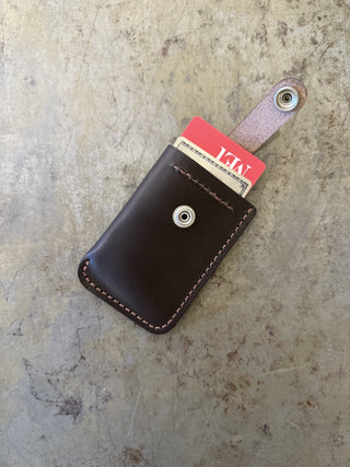 Pull up Card Case